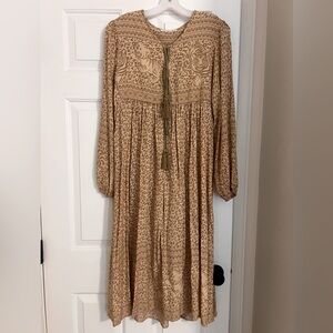 R. Vivimos Maxi dress